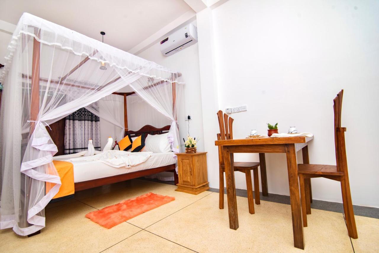 Villa Ray White Unawatuna Exterior photo