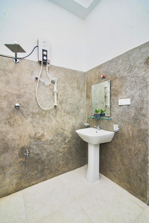 Villa Ray White Unawatuna Exterior photo